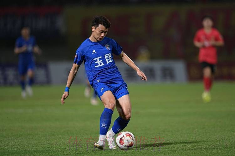 中国足协举办2016年中甲联赛裁判工作中期总结会 中国足协举办2016年中甲联赛裁判工作中期总结会